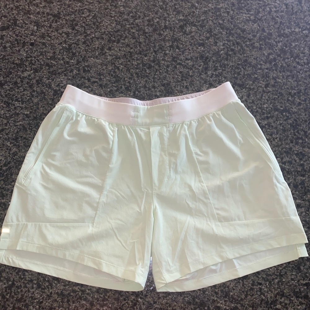 lululemon License to Train 5” shorts